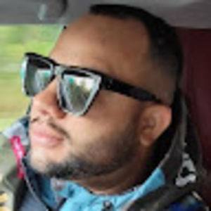 Meet your Posher, Luis